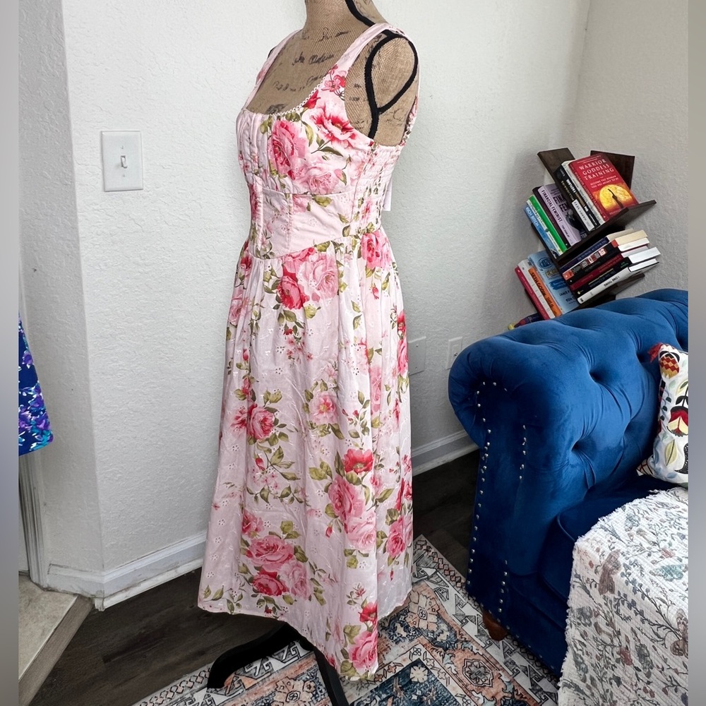 Floral Pink Vintage-Style Sundress - Picture 2 of 12